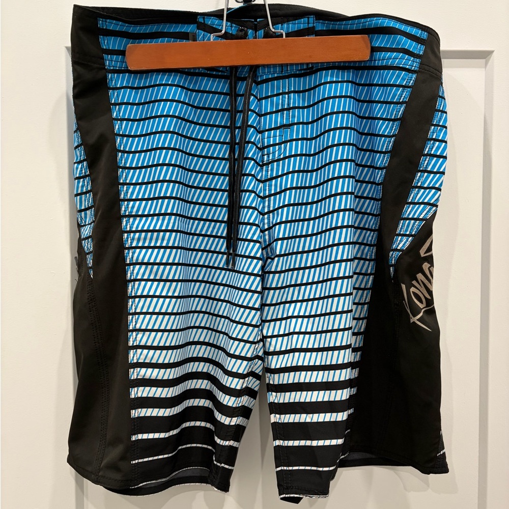 Stylish Men's Blue and Black Board Shorts
